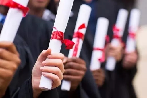 CFA证书含金量如何,CFA前景如何,CFA年薪多少