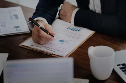 CFA（特许金融分析师）与MSF（金融硕士）考哪个好